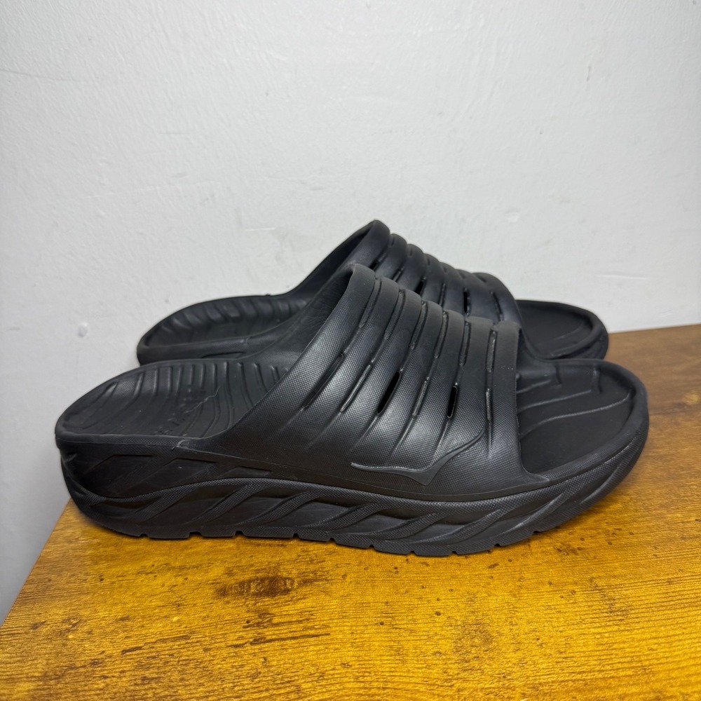 Hoka One One Ora Recovery Slide Sandals Womens Size 10 Black 1099674